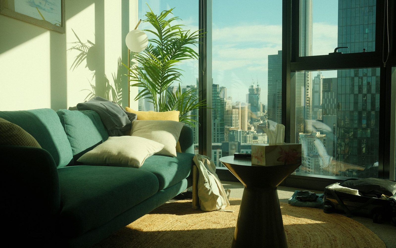 Short-Term Rental in Residences: How to Raise the Income Potential